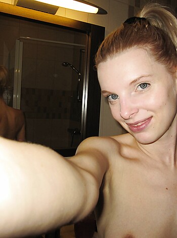 Slim and Sexy Amateur Shower Babe - Photo 42