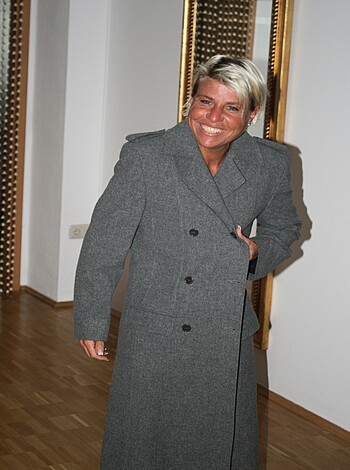 Blonde Wife on Vacation Trip - Photo 9
