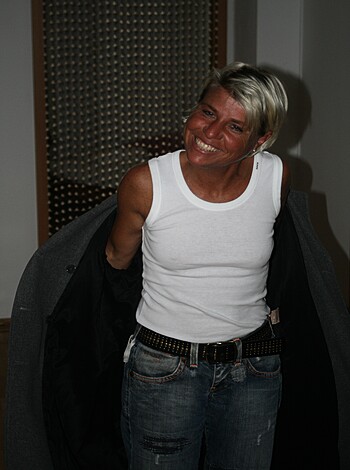 A fucking tanned bitch with her top pulled up off.
