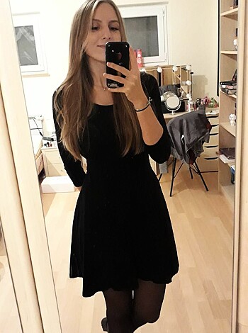 Hot Girlfriend with Big Boobs posing Sexy - Photo 24